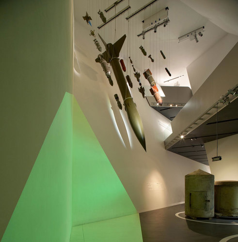 Daniel-libeskind-dmhm-9_large