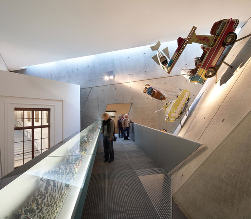 Daniel-libeskind-dmhm-13_large