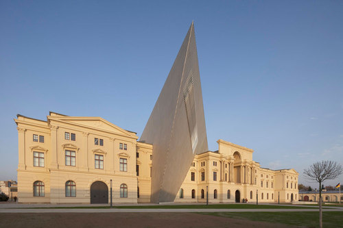 Daniel-libeskind-dmhm-17_large