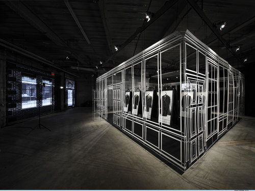 Dunhill_campaign_ny11-18-02-10_1_large