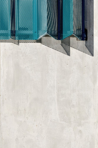 003_large