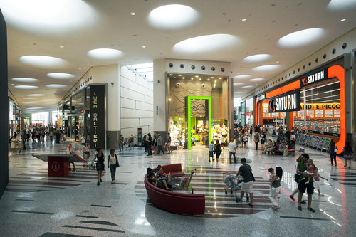04_mall_large