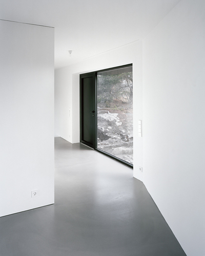 Jna06_large