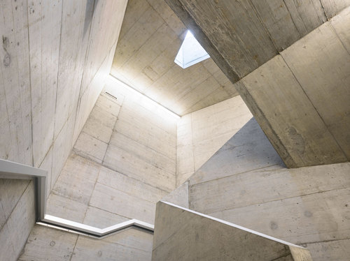 Bov_stairs__large