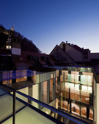 Ofis_baroque-court-apartments_2012_ljubljana_14_large