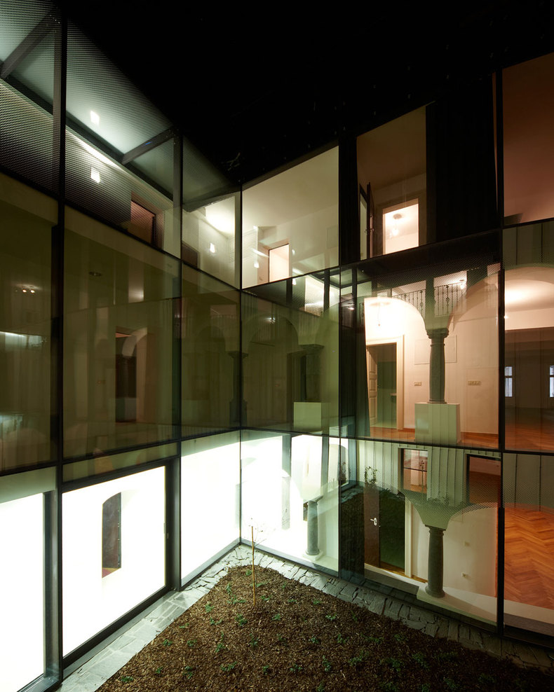 Ofis_baroque-court-apartments_2012_ljubljana_15_full