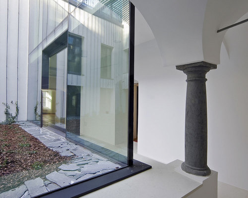 Ofis_baroque-court-apartments_2012_ljubljana_26_large