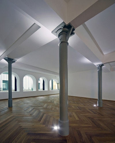 Ofis_baroque-court-apartments_2012_ljubljana_32_large