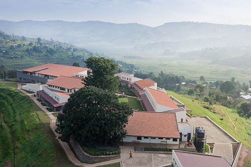 02butaro-hospital-mass-1346_large