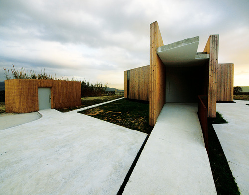 13_pavillon-sans-programme_jesús-torres-garcía_large