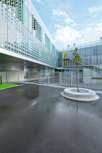 Ecole-polyvalente-2_large