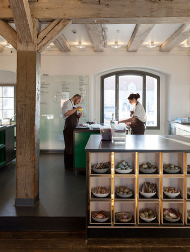 07_063_noma_foodlab_096_h_large