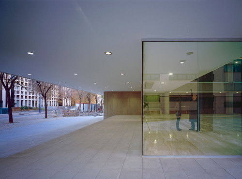 08_large