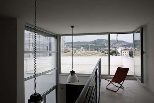 _dm00202_large