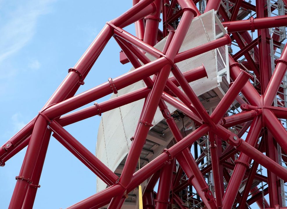 7_mediagallery_staircaseandliftshaft_download_full