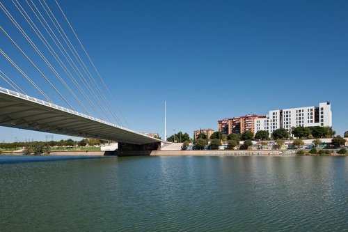 646-34-rga-arquitectos-edificio-de-104-viviendas-vpo-en-sevilla-sevilla_large