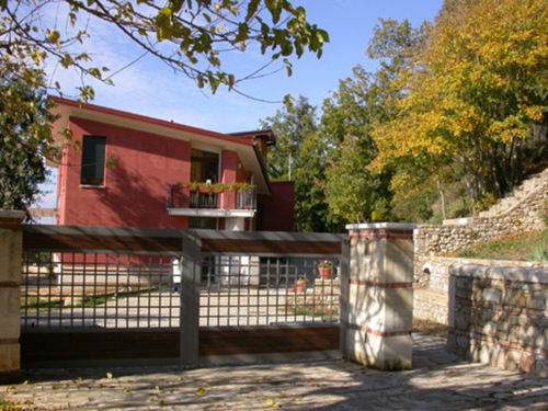 571596028_large