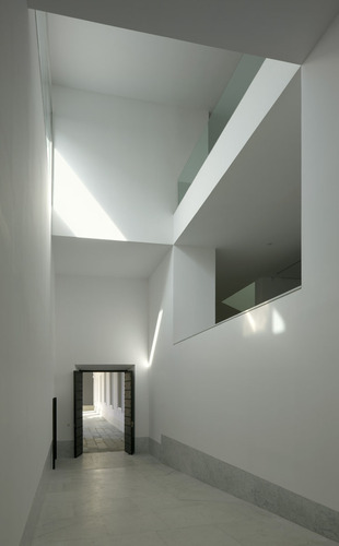 04_large
