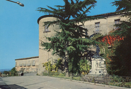 1733714704_large