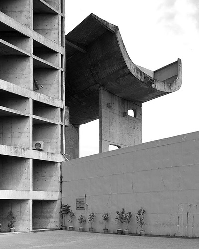 Place_of_assembly_large