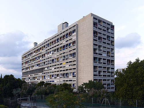 Unite_habitation_marseille_large