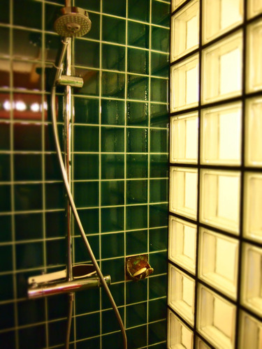 Shower_large