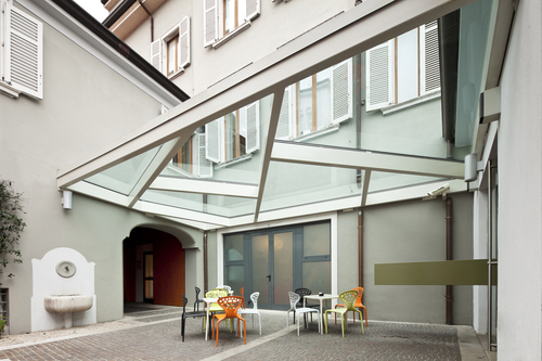 Waltritsch_a_u_glass_canopy_kbcenter_lr_02_large