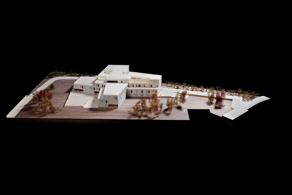 Jfb_087_model-all--001_full