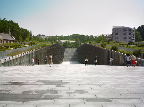 Ufe_0805-ext_am-07_large