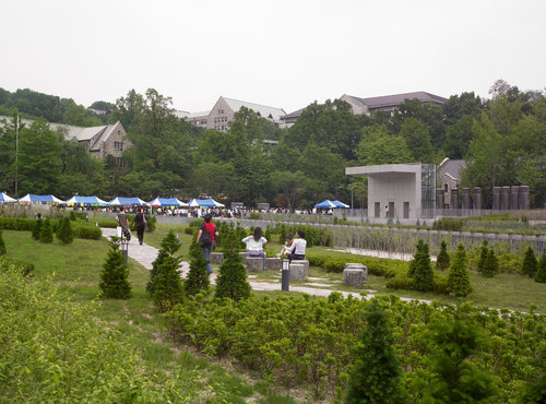 Ufe_0805-ext_am-15_large