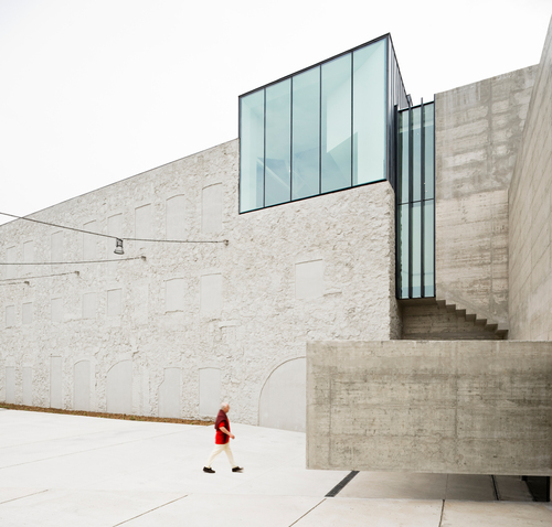 Vc_002_pg_large