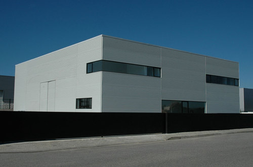 02_large