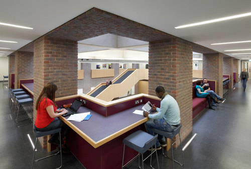 6_hb_kingston-business-school_credit-hufton_crow_56_large