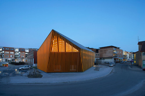 H_h_vennesla-library_©hufton_crow_5_large