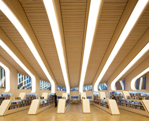 H_h_vennesla-library_©hufton_crow_8_large