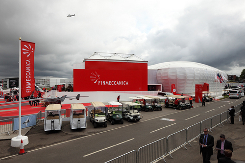 02_fnm_2012_large