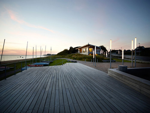 Sailingclub_01_large