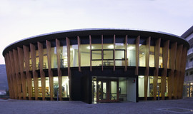 _099_bibliothek_lana_09_normal