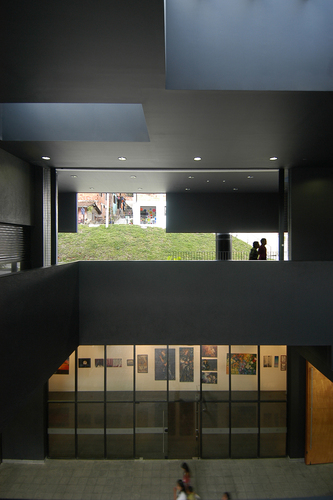 Fernando_botero_library_park_29_large