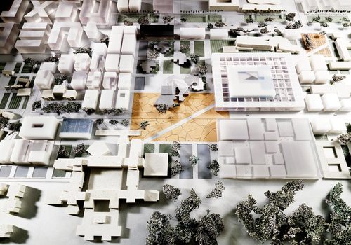 3-vue-de-la-maquette-du-projet-lauréat---l_ecole-centrale-paris-au-sein-du-quartier-joliot-curie_large