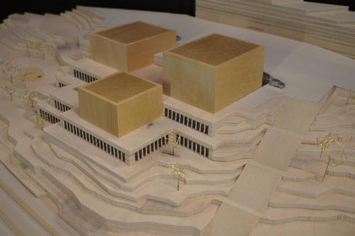 813_scale_model_1_large