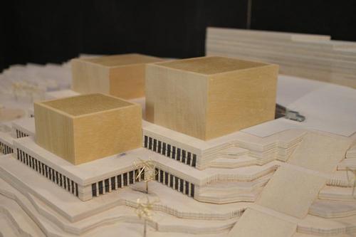 823_scale_model_2_large