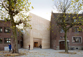 51n4e_075_buda_art_centre_photos_002_copyright_filip_dujardin_normal