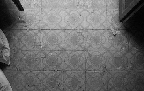 R-gg-20100622-_40__large