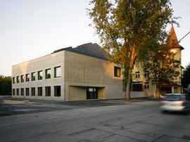 Jmp_012n_008468_normal