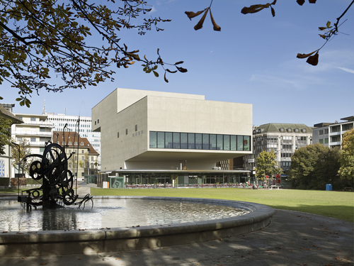 Copyright-ruedi-walti_theater-fribourg_exterior-4_large