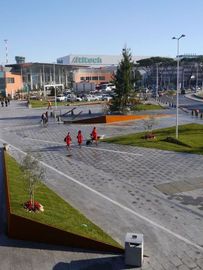 Gesac_piazza_arrivi__19__normal
