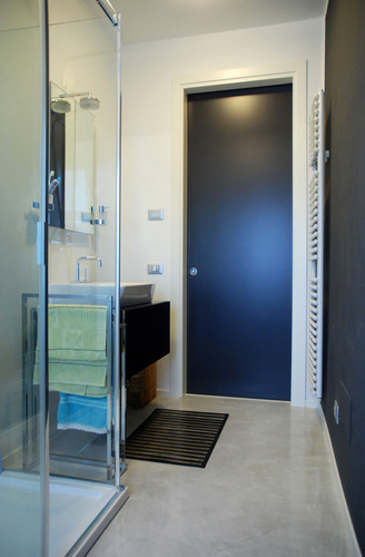 03_large