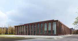 01_sporthalle-jacobs-university_blick-von-westen_stefan-müller_normal