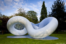 Photo-sergio-grazia-zundel-cristea-london-pavillon_ecr-11_normal